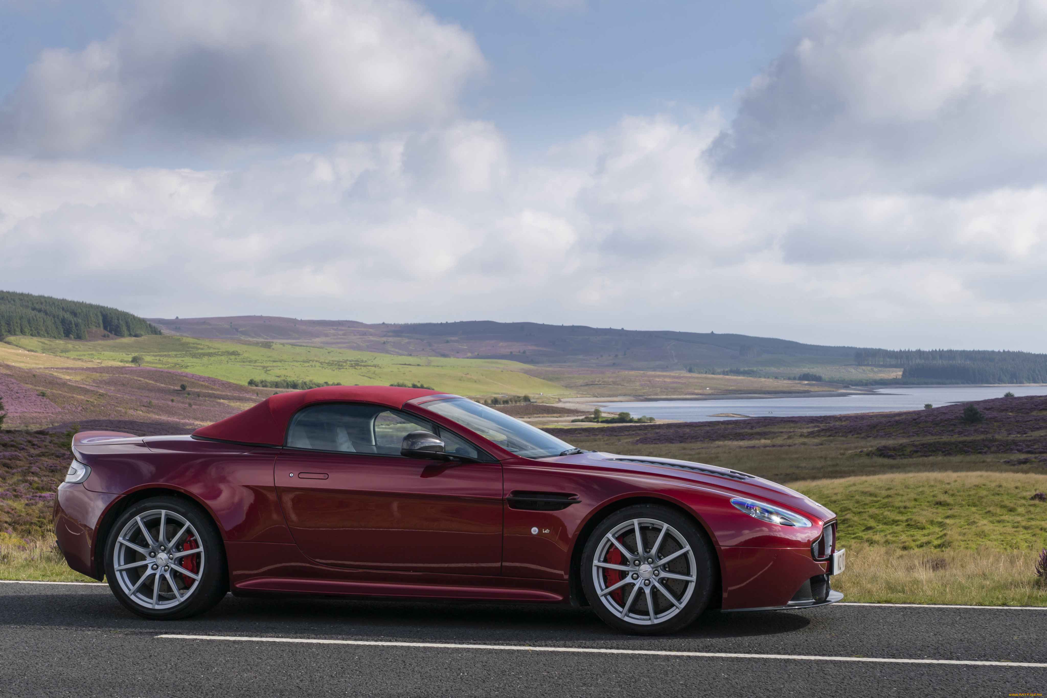 , aston martin, s, roadster, vantage, v12, aston, martin, 2014, uk-spec